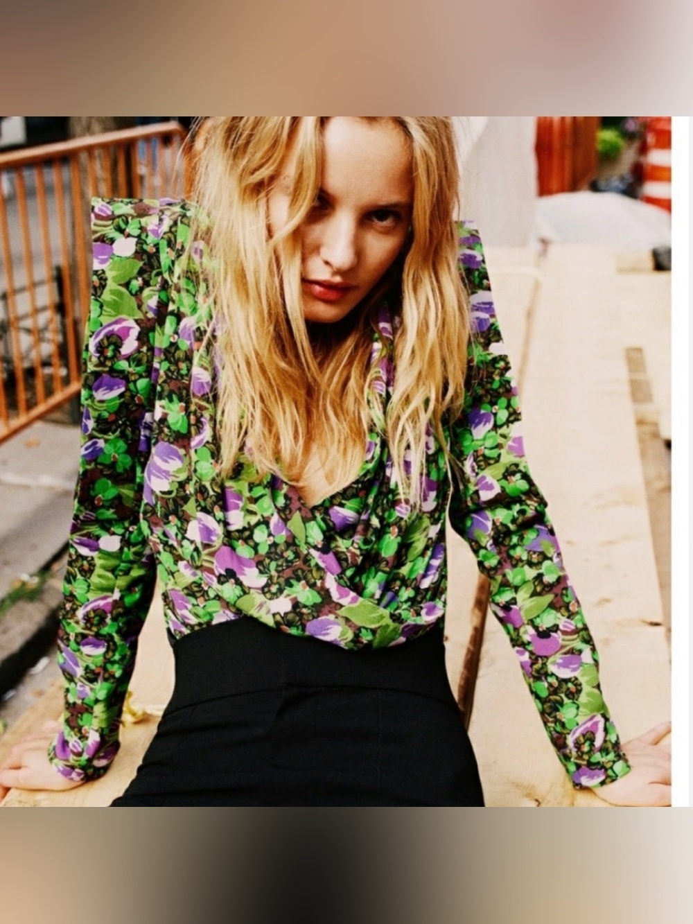 Zara green/black floral padded shoulder plunge bodysuit, XS